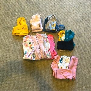 baby girl fall/Winter clothes (9 months)…. 2 baby gap items are sized 6-9 month